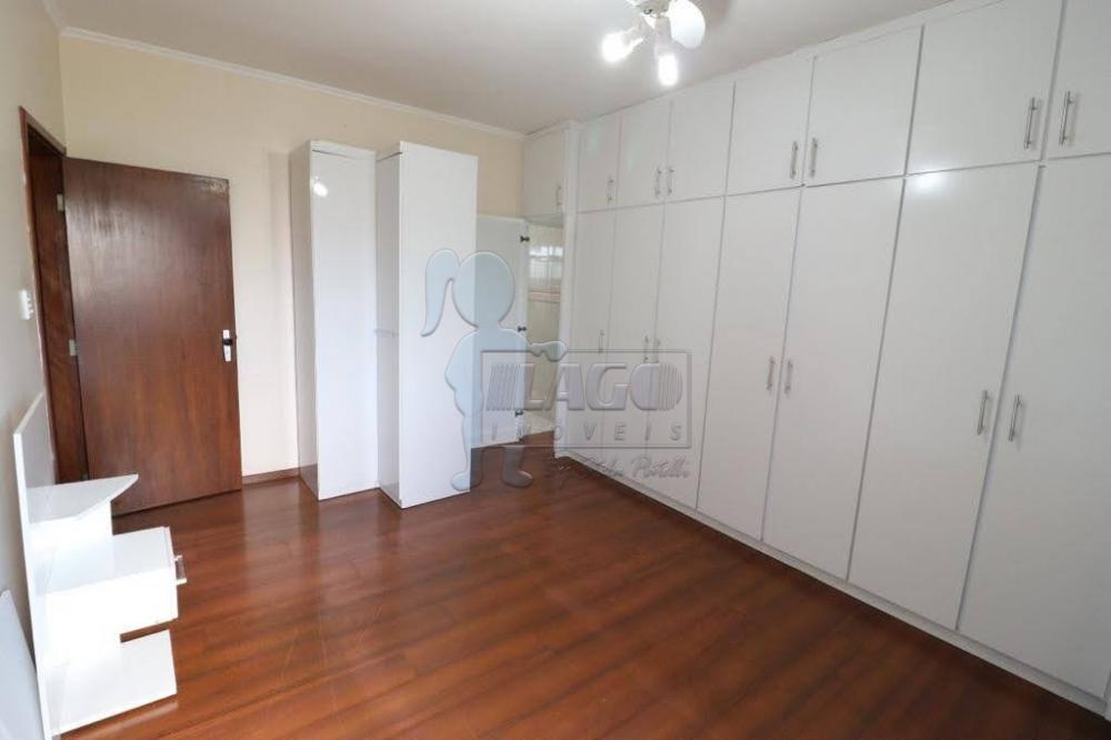 Alugar Apartamento / Padrão em Passos R$ 1.800,00 - Foto 9