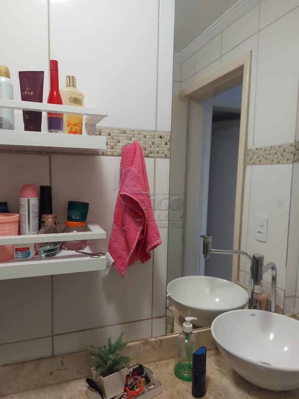 Alugar Apartamento / Padrão em Ribeirão Preto R$ 1.000,00 - Foto 9