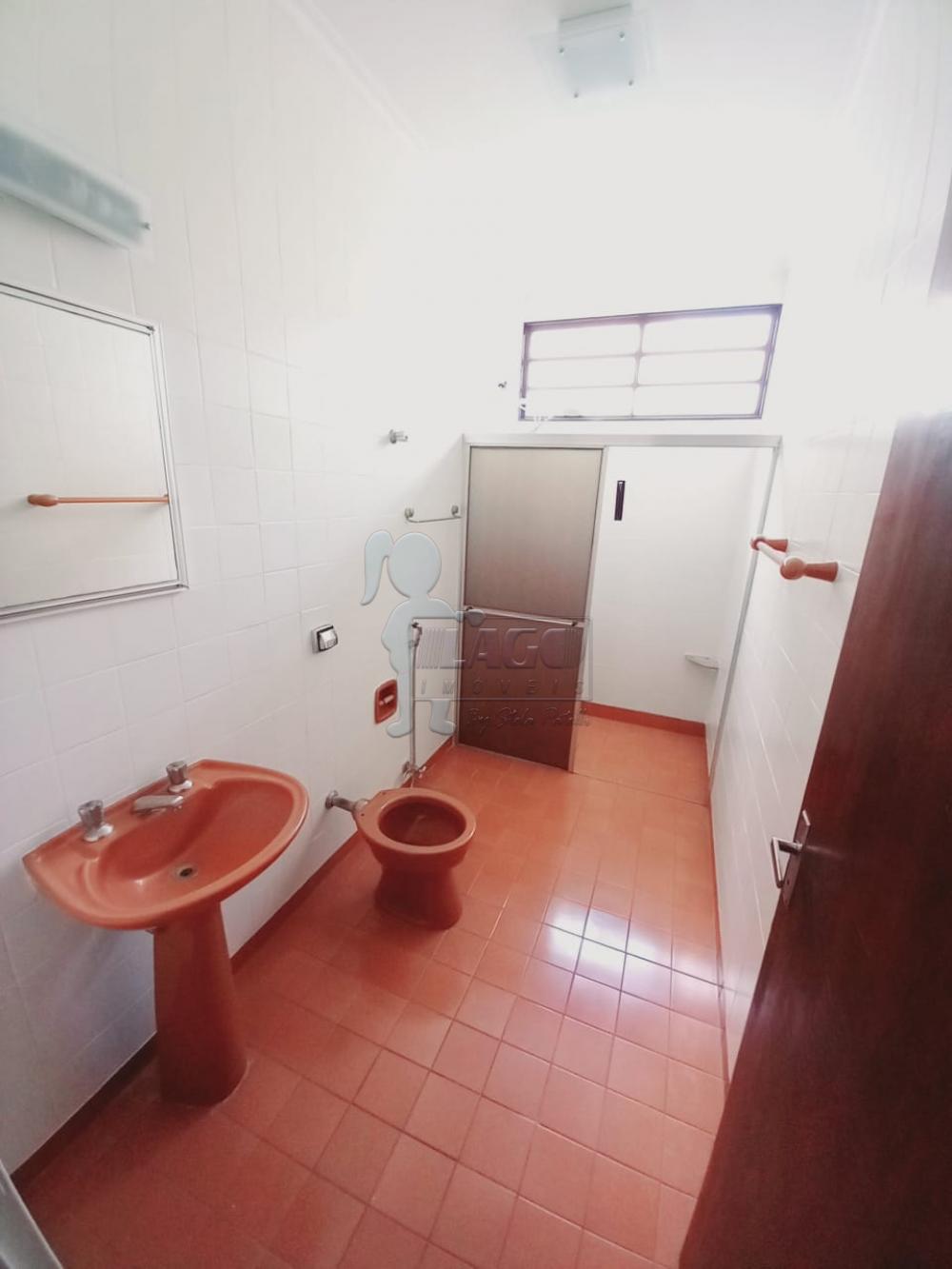 Alugar Casa / Padrão em Ribeirão Preto R$ 2.800,00 - Foto 10