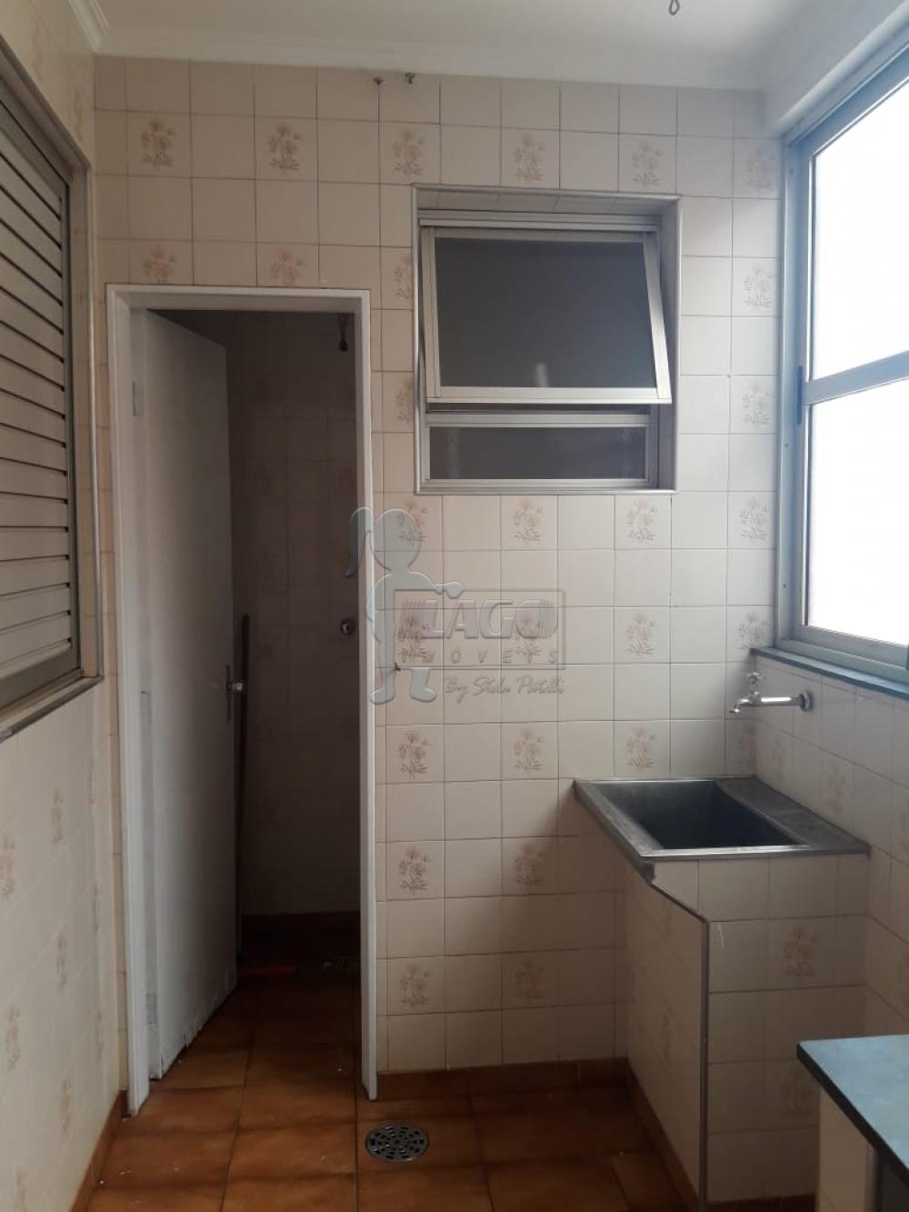 Alugar Apartamento / Padrão em Ribeirão Preto R$ 1.100,00 - Foto 17