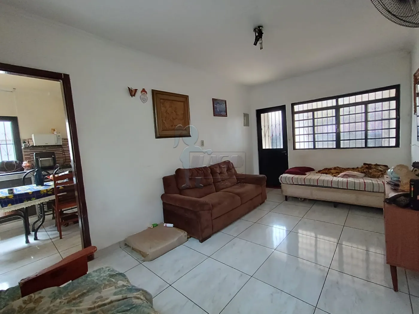 Comprar Casa / Padrão em Ribeirão Preto R$ 300.000,00 - Foto 1