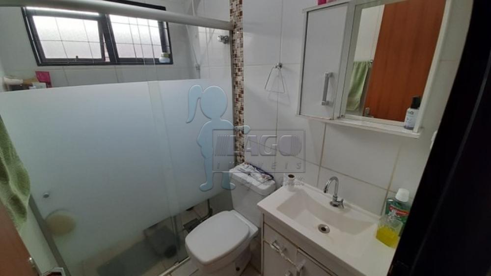 Alugar Casa / Padrão em Ribeirão Preto R$ 1.800,00 - Foto 5