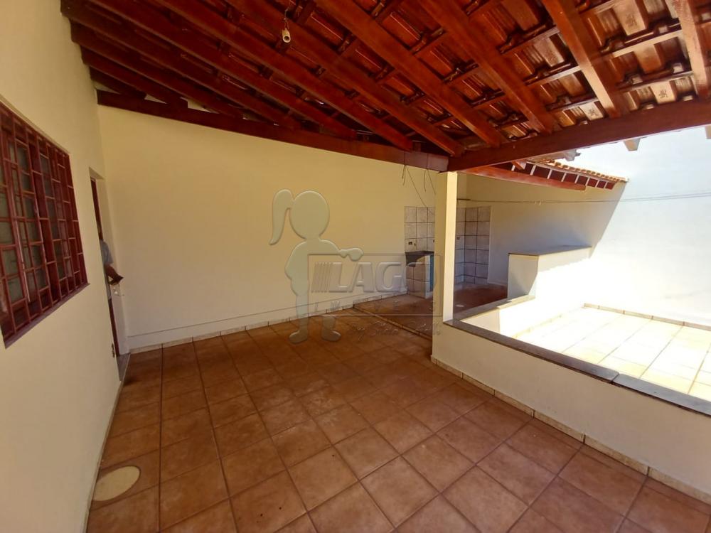 Alugar Casa / Padrão em Ribeirão Preto R$ 1.800,00 - Foto 10