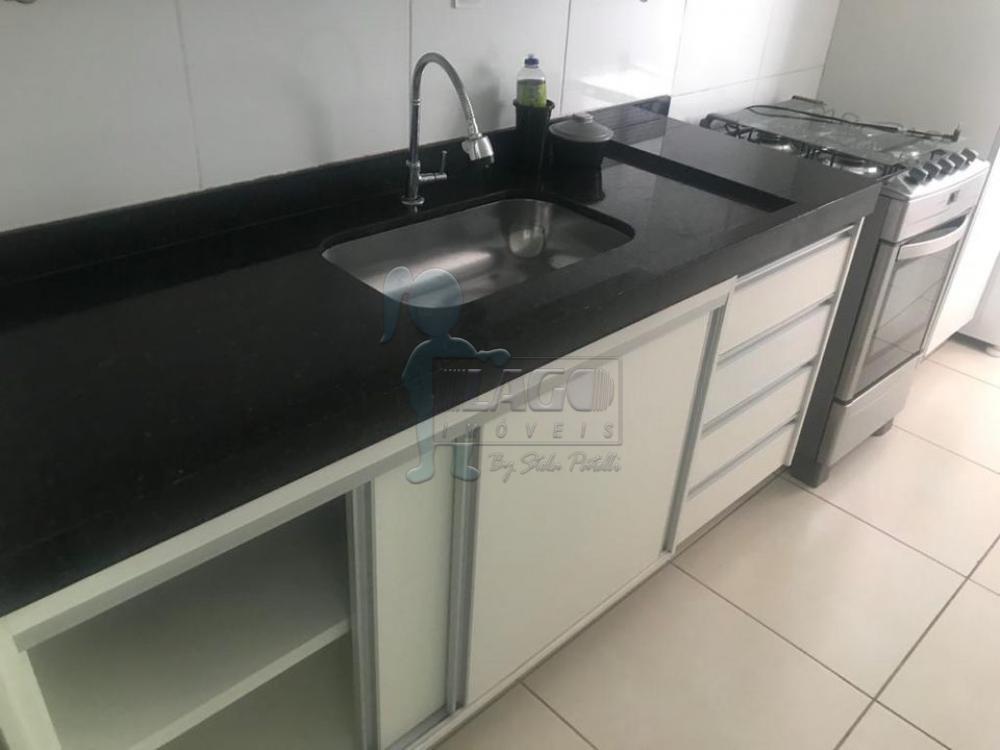 Alugar Apartamento / Padrão em Ribeirão Preto R$ 1.700,00 - Foto 11