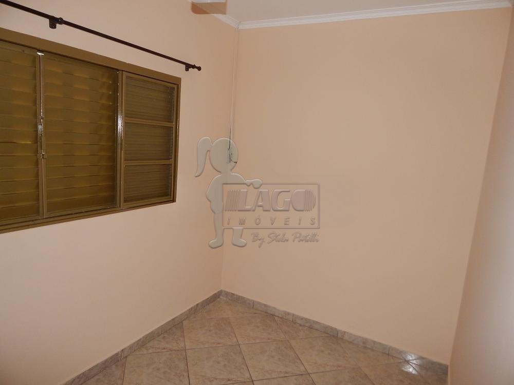 Alugar Casa / Padrão em Ribeirão Preto R$ 1.800,00 - Foto 6