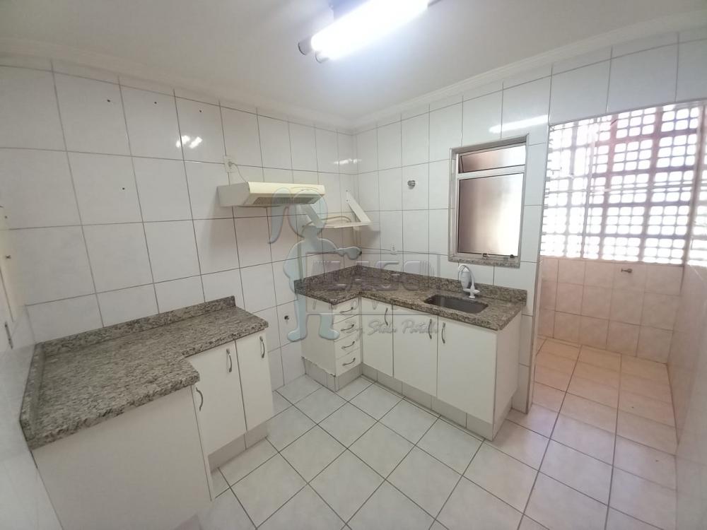 Alugar Apartamento / Padrão em Ribeirão Preto R$ 800,00 - Foto 3