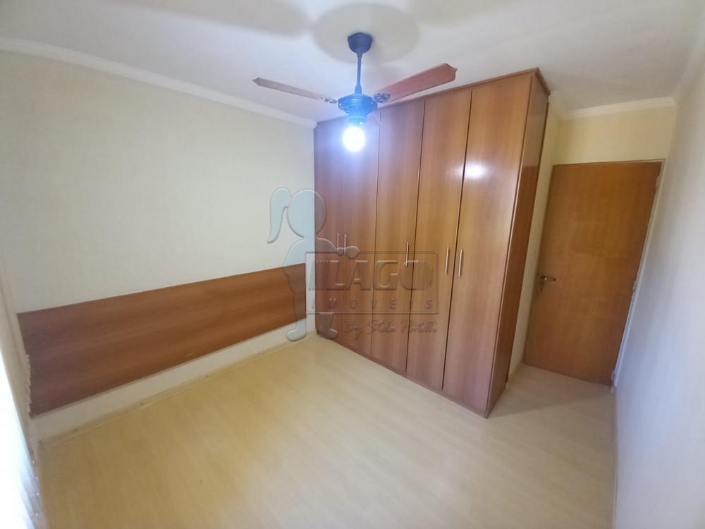 Alugar Apartamento / Padrão em Ribeirão Preto R$ 800,00 - Foto 4