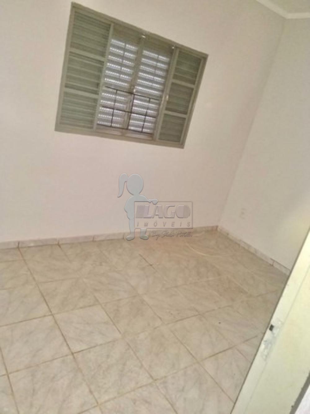 Comprar Casas / Padrão em Ribeirão Preto R$ 165.000,00 - Foto 4