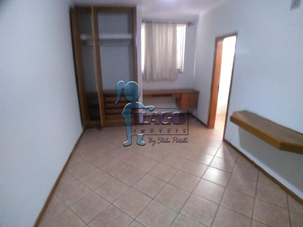 Alugar Apartamento / Padrão em Ribeirão Preto R$ 650,00 - Foto 2