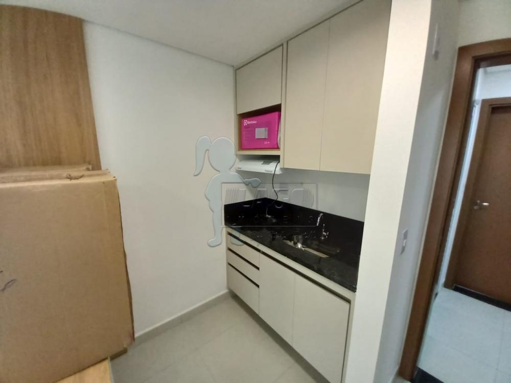 Alugar Apartamento / Kitnet em Ribeirão Preto R$ 1.800,00 - Foto 4