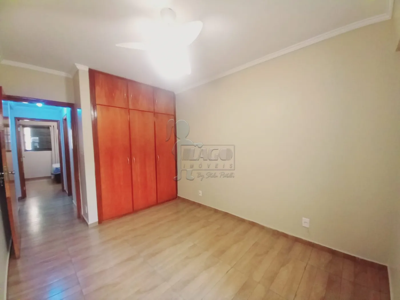 Alugar Apartamento / Padrão em Ribeirão Preto R$ 1.800,00 - Foto 1