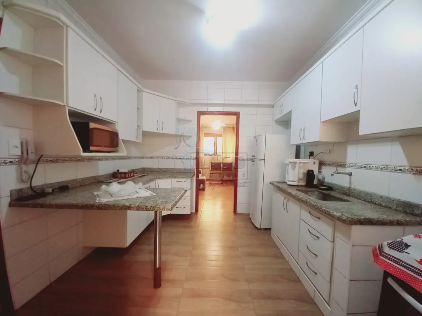 Alugar Apartamento / Padrão em Ribeirão Preto R$ 1.800,00 - Foto 4