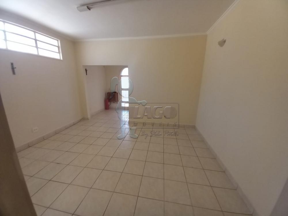 Alugar Casa / Padrão em Ribeirão Preto R$ 2.900,00 - Foto 2