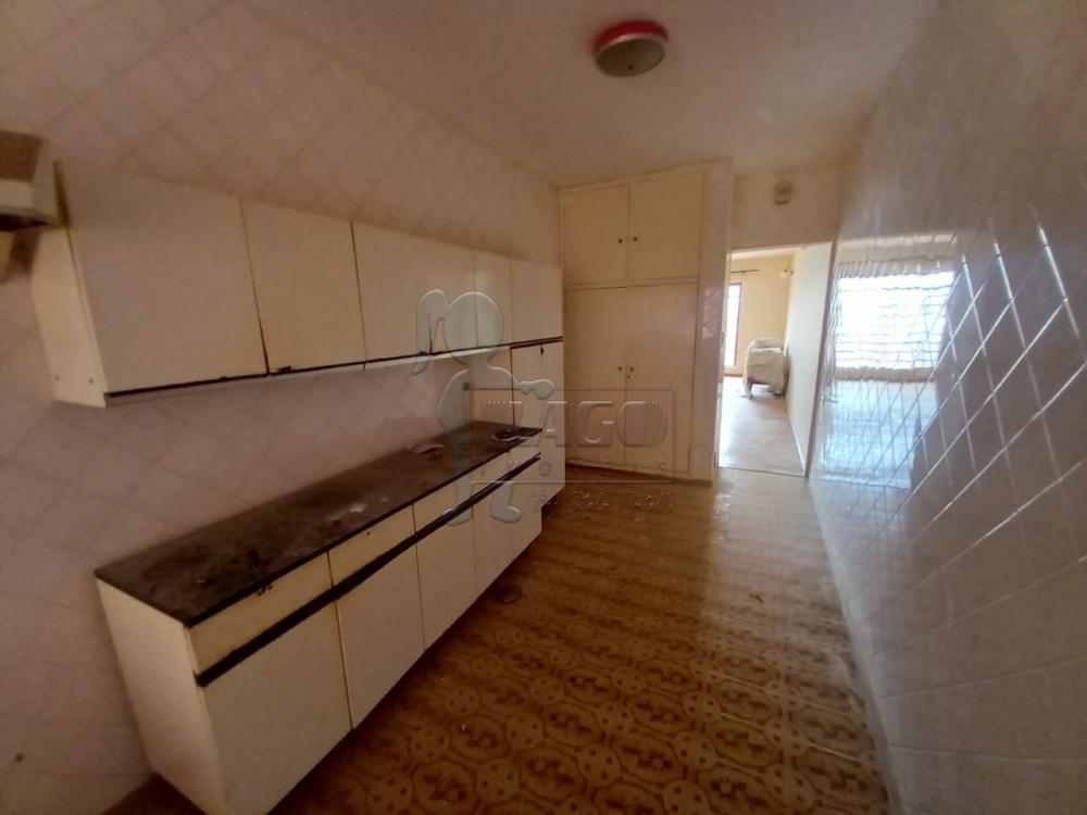 Alugar Casa / Padrão em Ribeirão Preto R$ 3.000,00 - Foto 8