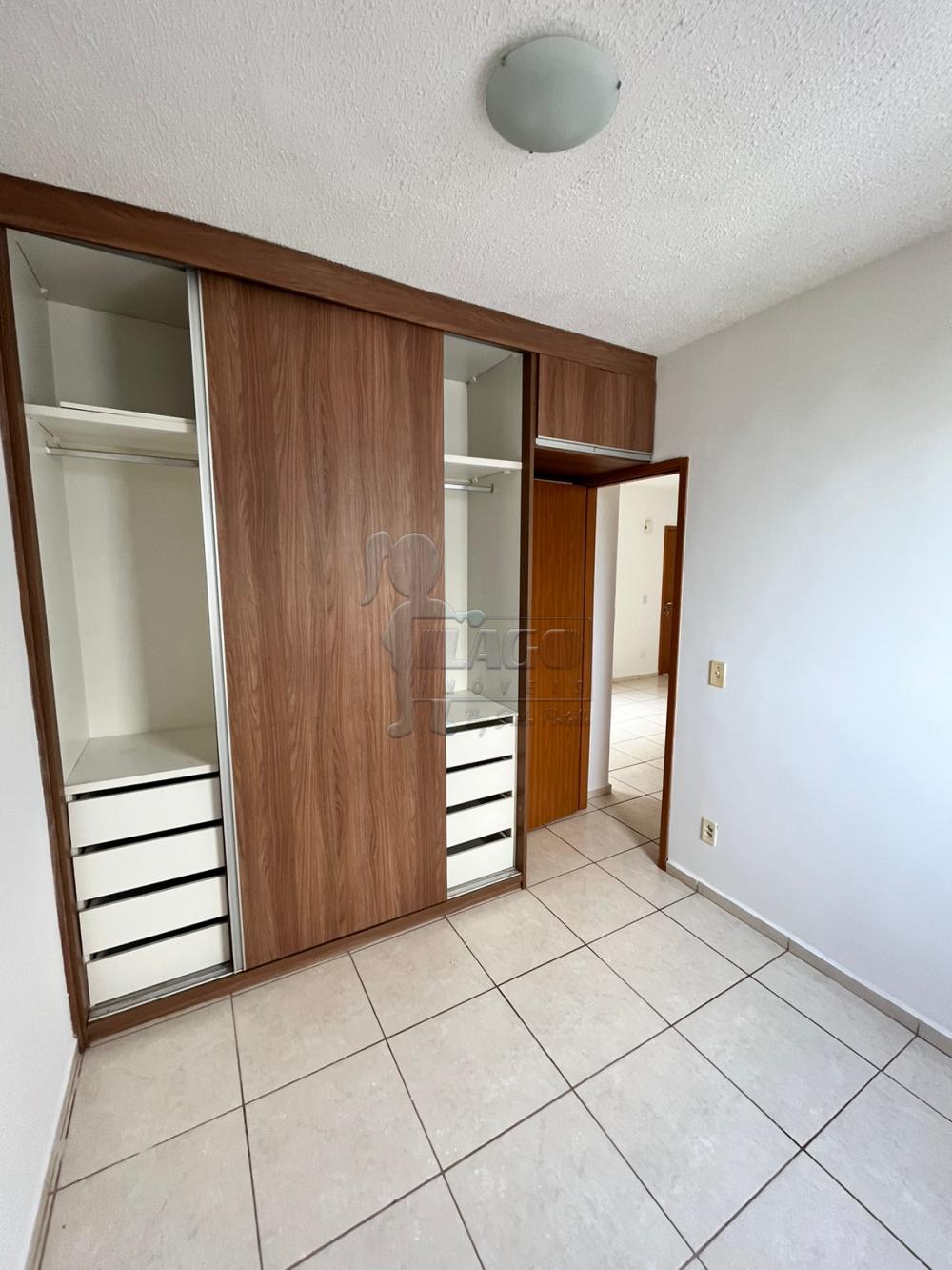 Alugar Apartamento / Padrão em Ribeirão Preto R$ 1.200,00 - Foto 8