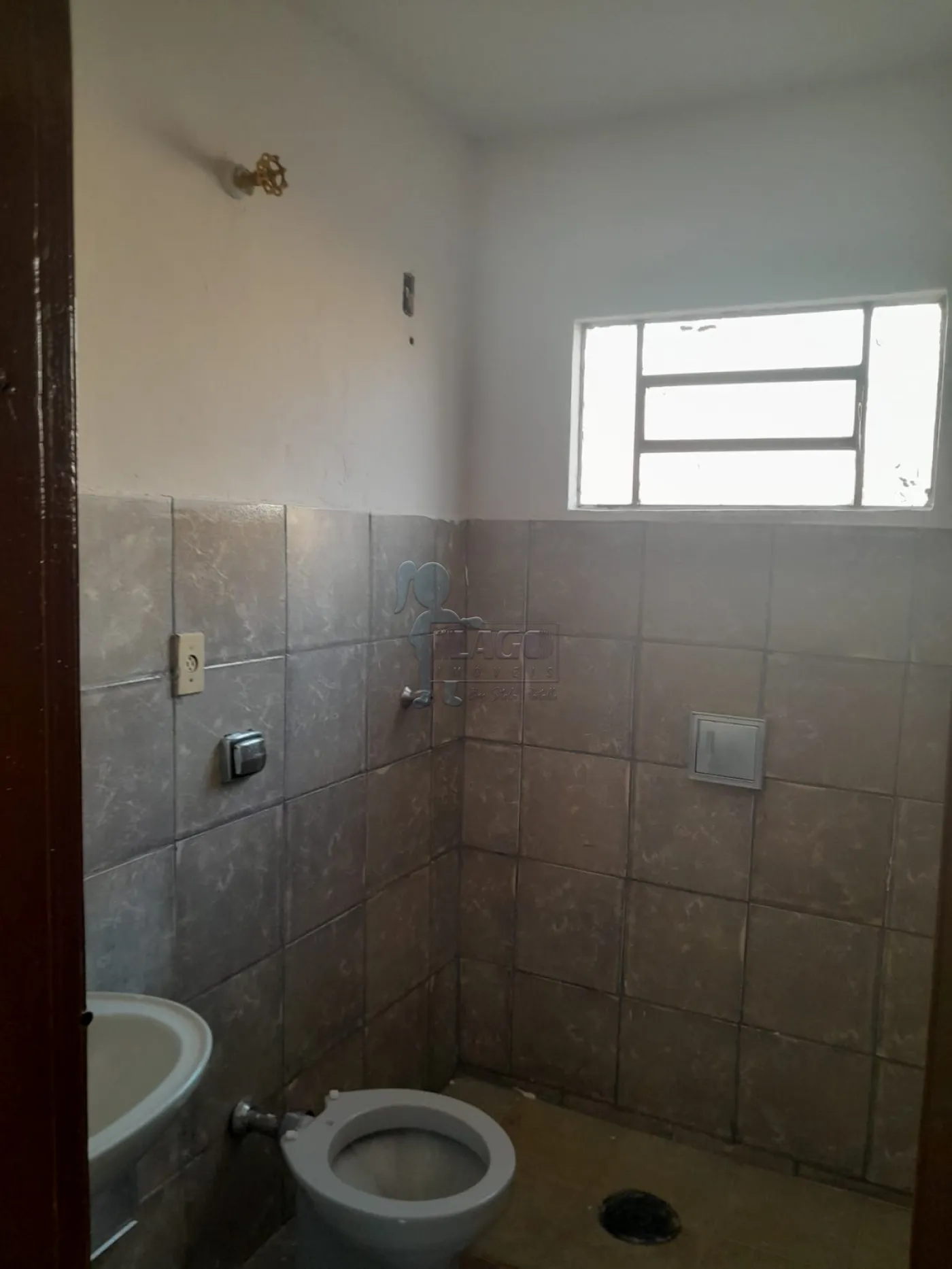 Alugar Casa / Padrão em Ribeirão Preto R$ 1.200,00 - Foto 7