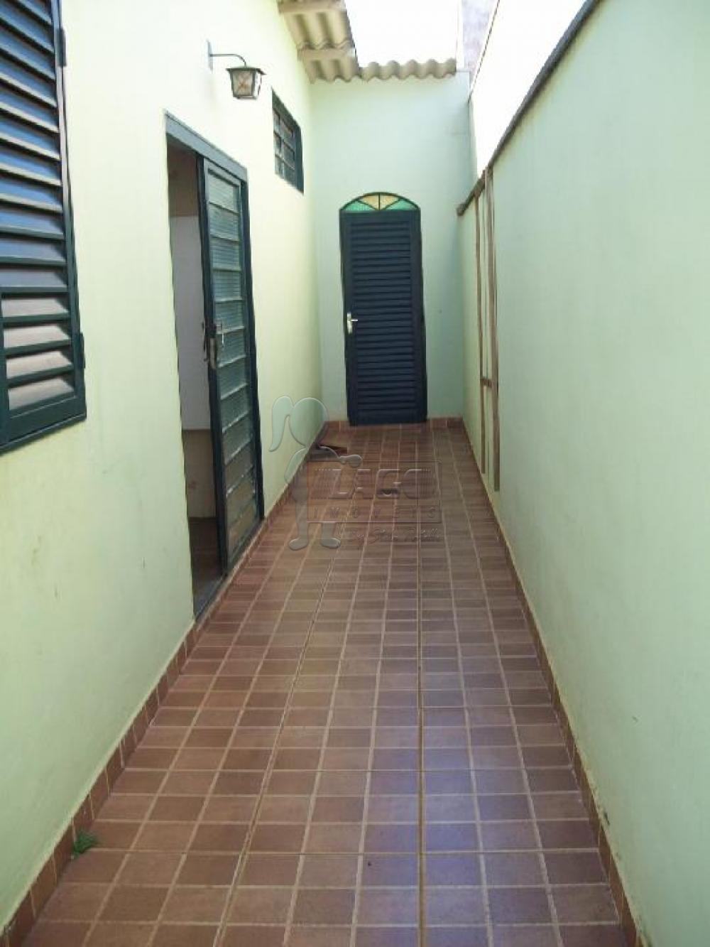 Comprar Casa / Padrão em Ribeirão Preto R$ 550.000,00 - Foto 3