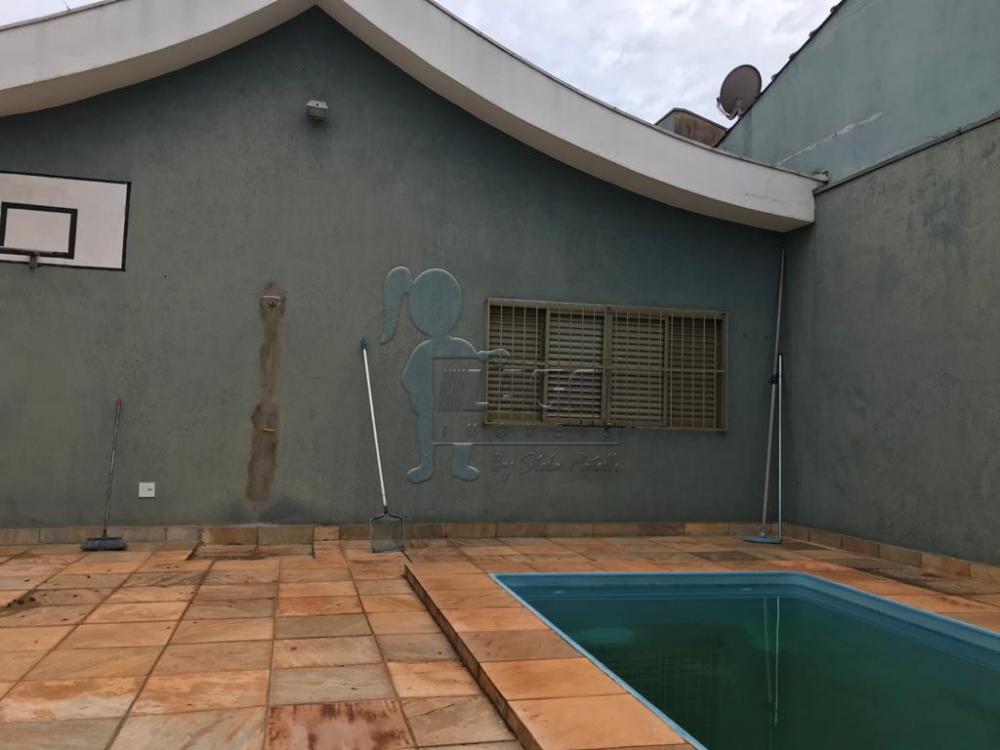 Alugar Casas / Padrão em Ribeirão Preto R$ 800,00 - Foto 4