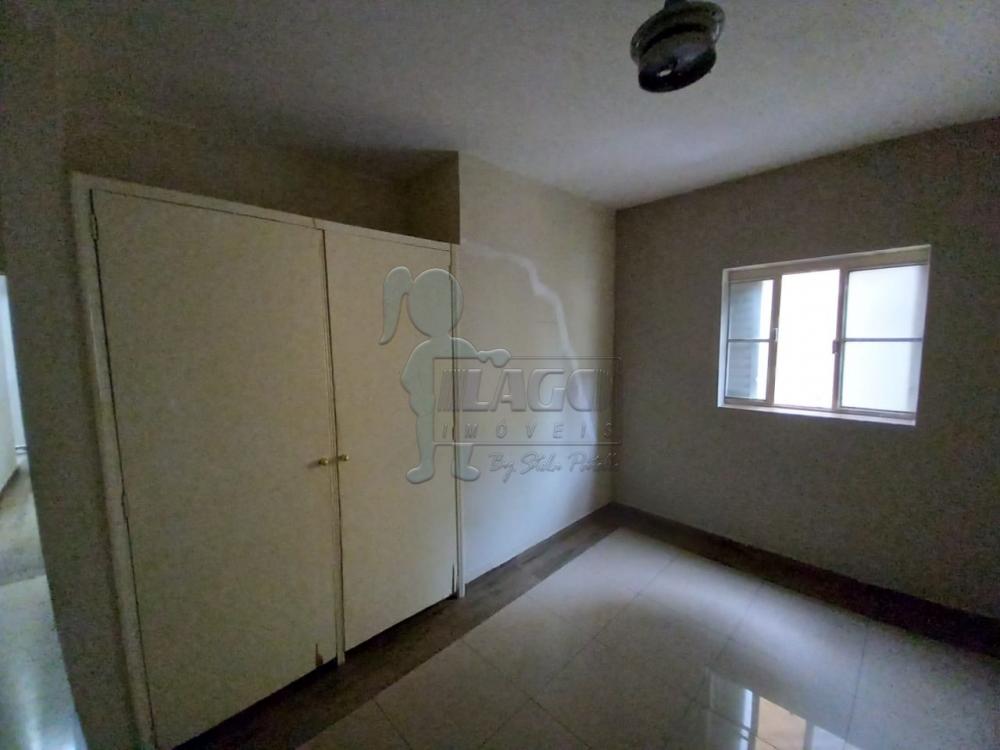 Alugar Apartamento / Padrão em Ribeirão Preto R$ 690,00 - Foto 4