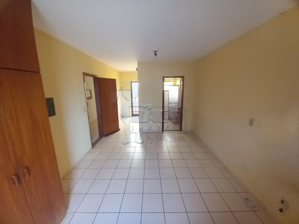 Alugar Apartamento / Kitnet em Ribeirão Preto R$ 850,00 - Foto 1