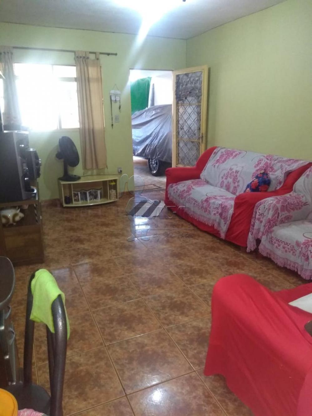 Alugar Casa / Padrão em Ribeirão Preto R$ 700,00 - Foto 2