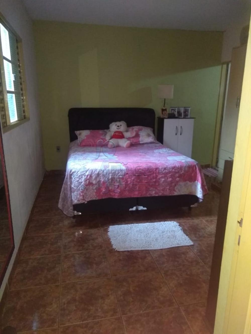 Alugar Casa / Padrão em Ribeirão Preto R$ 700,00 - Foto 3