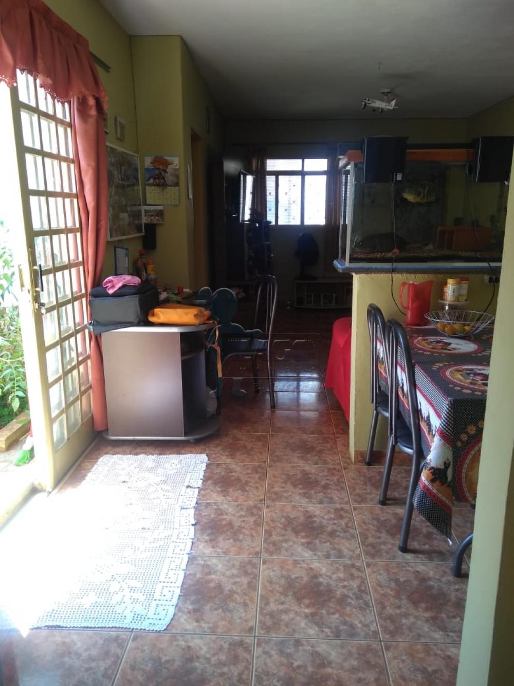 Alugar Casa / Padrão em Ribeirão Preto R$ 700,00 - Foto 11