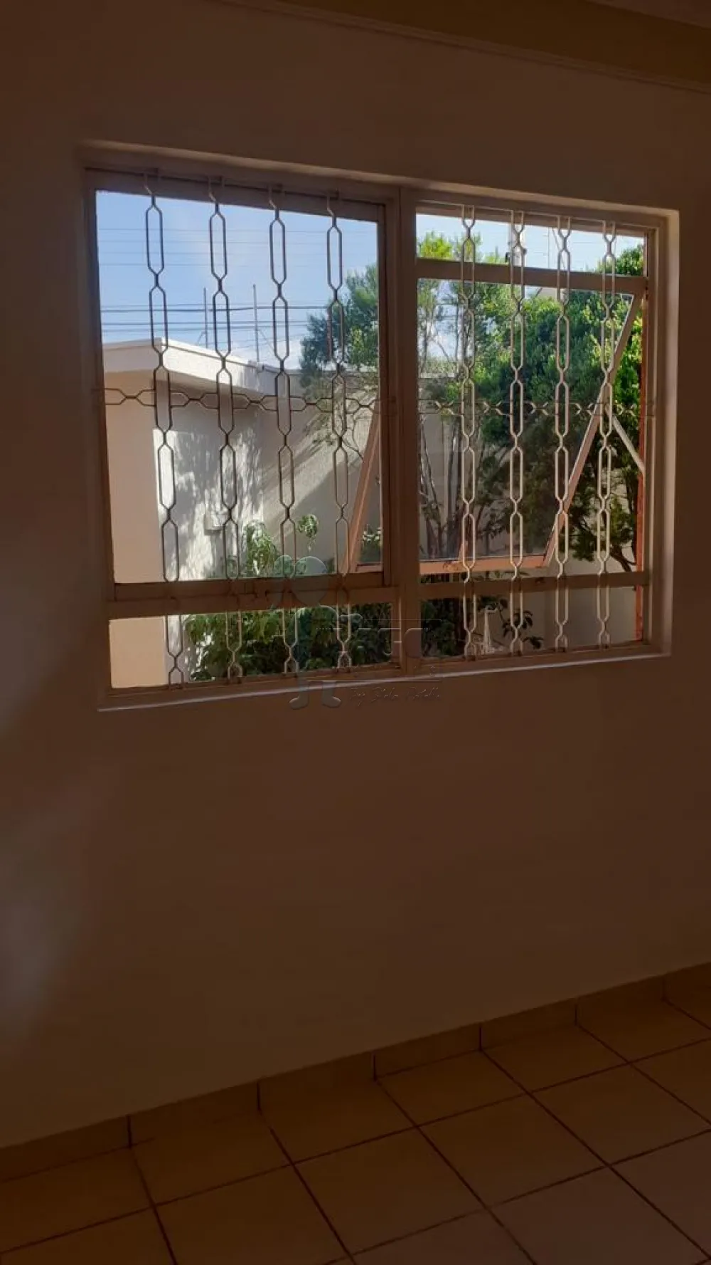 Alugar Casa / Padrão em Ribeirão Preto R$ 2.200,00 - Foto 8