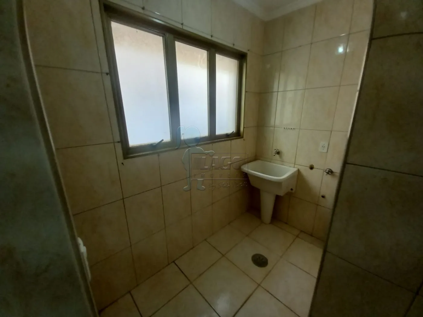 Alugar Apartamento / Padrão em Ribeirão Preto R$ 1.200,00 - Foto 11