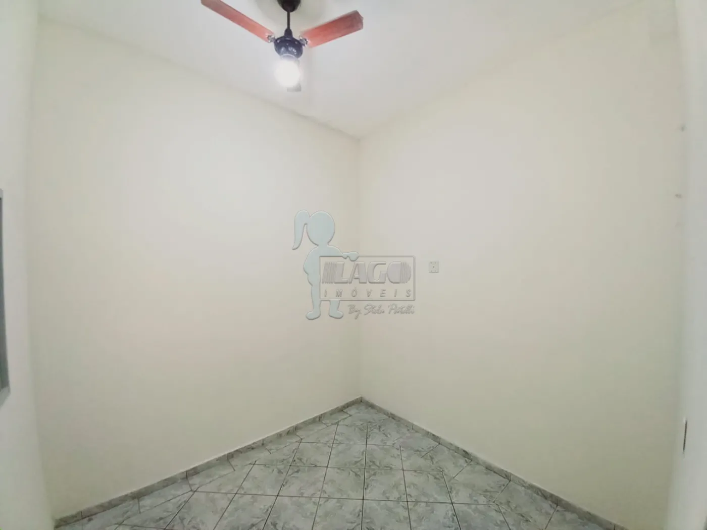 Alugar Casa / Padrão em Ribeirão Preto R$ 800,00 - Foto 7