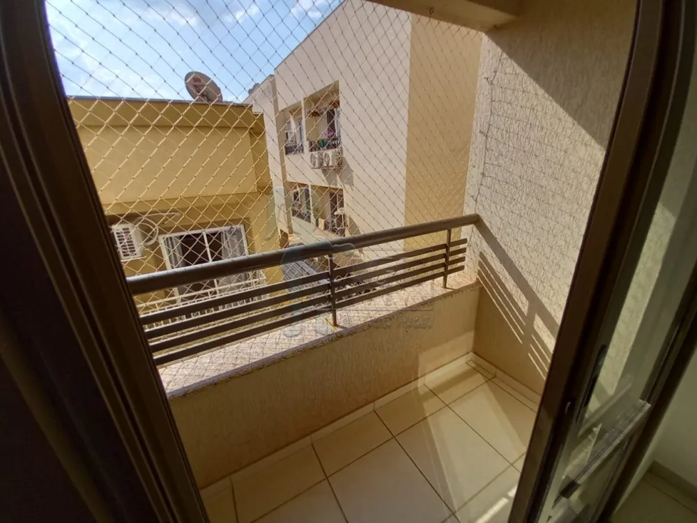 Alugar Apartamento / Padrão em Ribeirão Preto R$ 1.400,00 - Foto 3