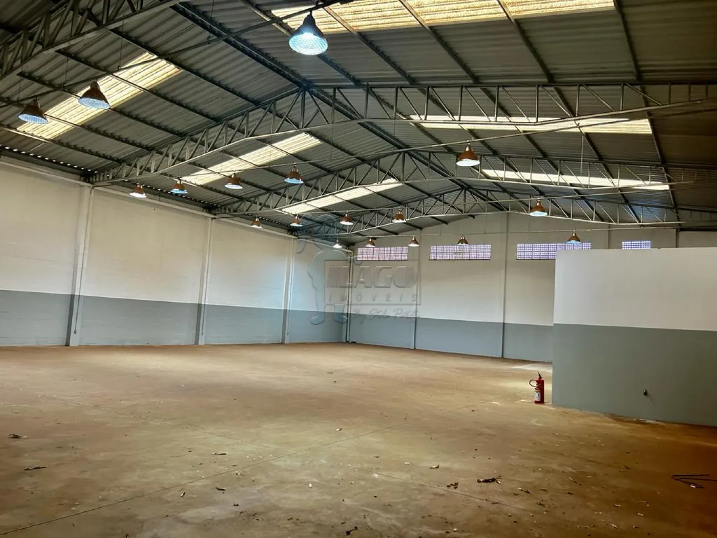 Alugar Comercial padrão / Galpão - Armazém em Ribeirão Preto R$ 9.500,00 - Foto 1