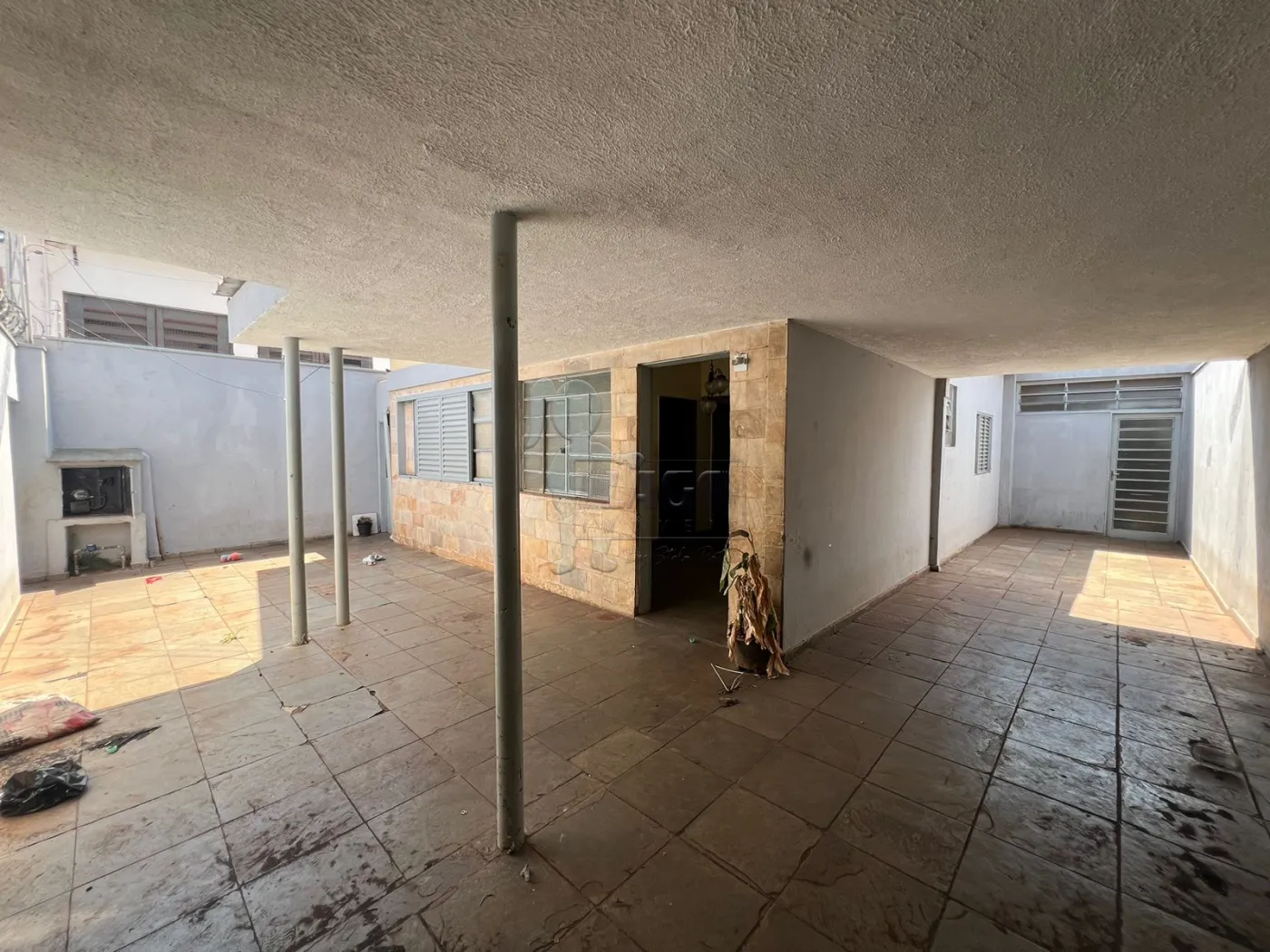 Alugar Casa / Padrão em Ribeirão Preto R$ 1.450,00 - Foto 3