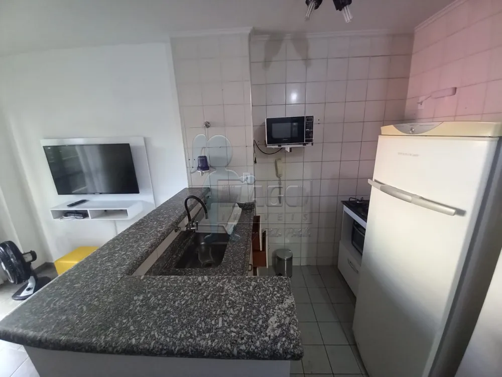 Alugar Apartamento / Padrão em Ribeirão Preto R$ 1.100,00 - Foto 2