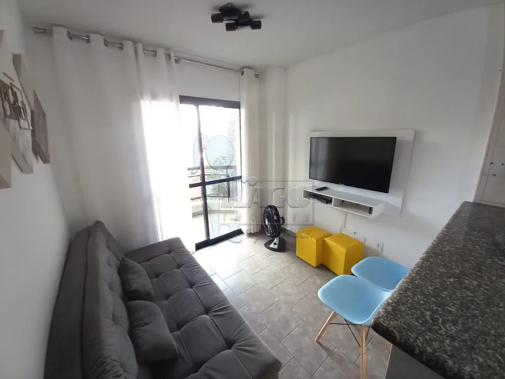 Alugar Apartamentos / Padrão em Ribeirão Preto R$ 900,00 - Foto 1