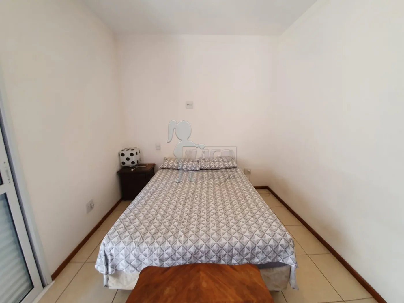 Alugar Apartamento / Padrão em Ribeirão Preto R$ 1.800,00 - Foto 8