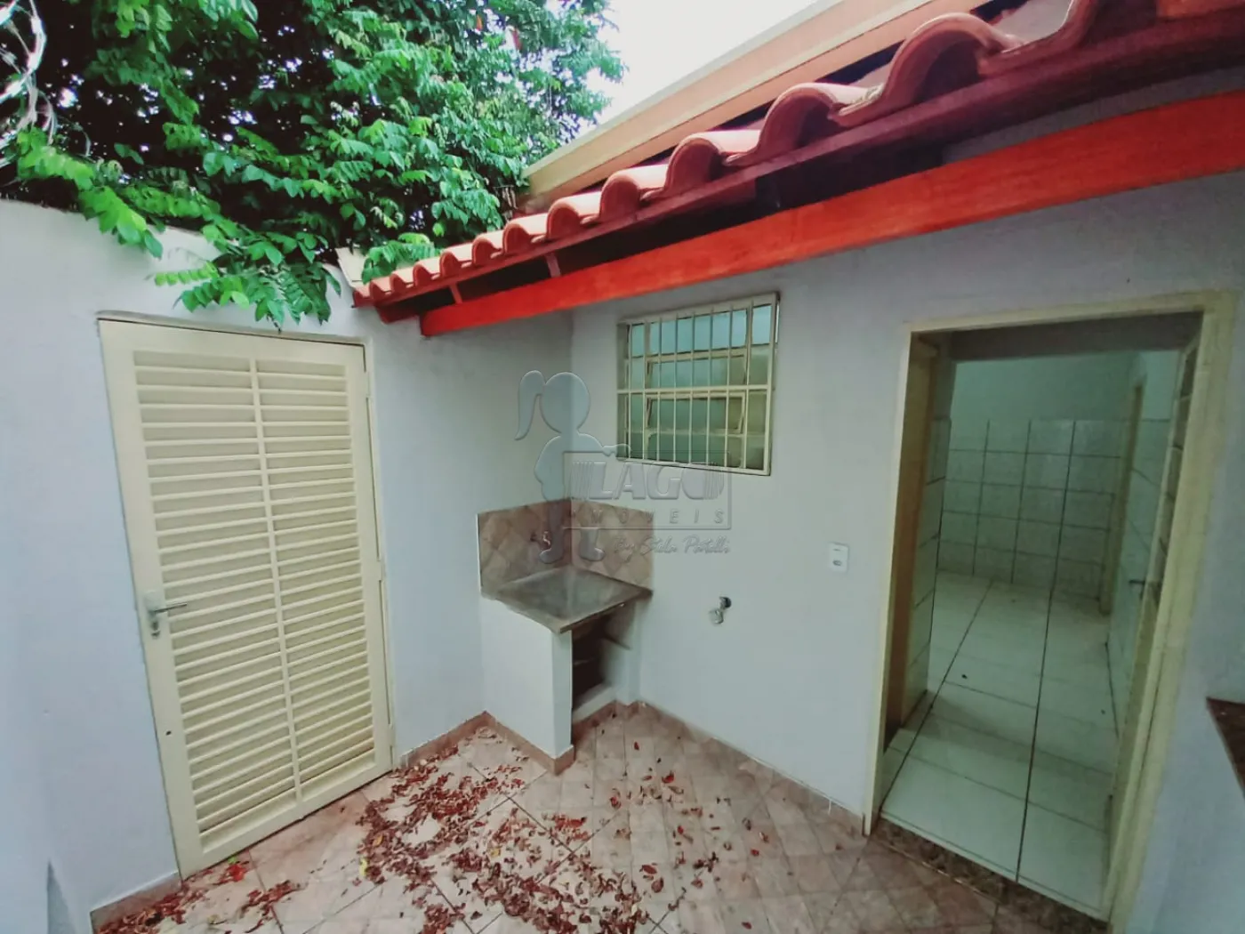 Alugar Casa / Padrão em Ribeirão Preto R$ 950,00 - Foto 8