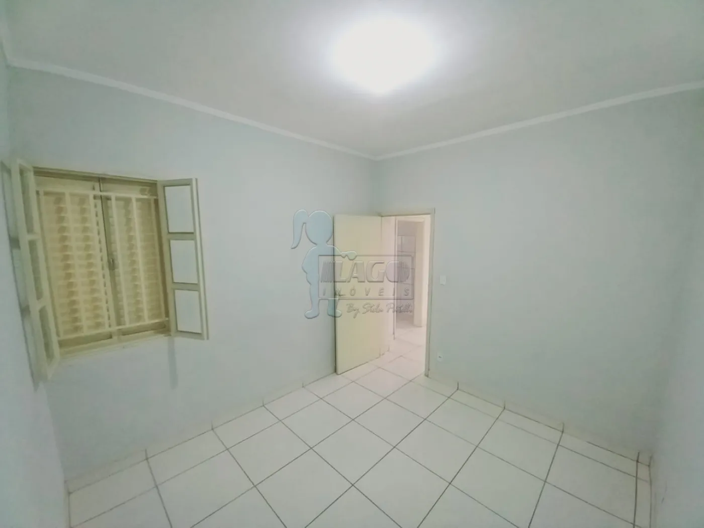 Alugar Casa / Padrão em Ribeirão Preto R$ 950,00 - Foto 2