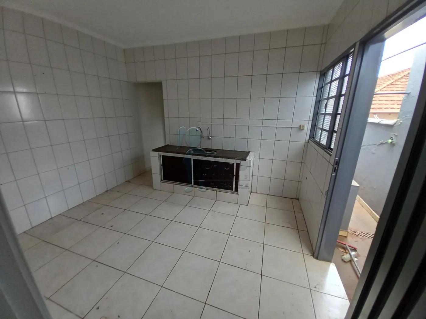 Comprar Casa / Padrão em Ribeirão Preto R$ 265.000,00 - Foto 3