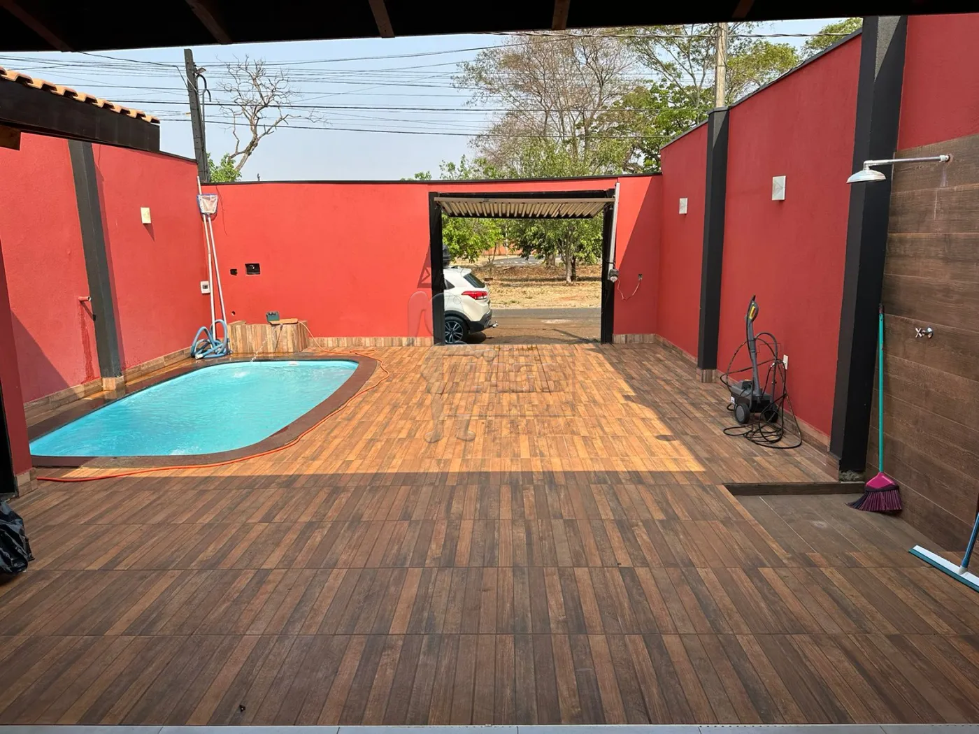 Comprar Casa / Padrão em Ribeirão Preto R$ 300.000,00 - Foto 2