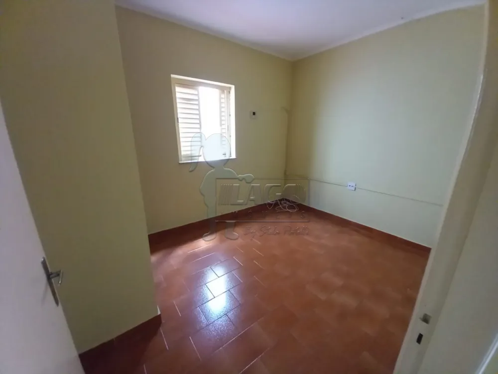 Alugar Casa / Padrão em Ribeirão Preto R$ 1.800,00 - Foto 12