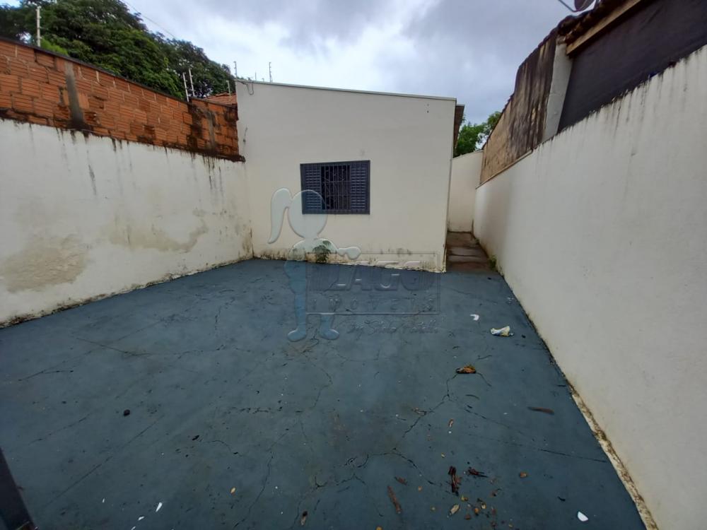 Alugar Casa / Padrão em Ribeirão Preto R$ 1.100,00 - Foto 9