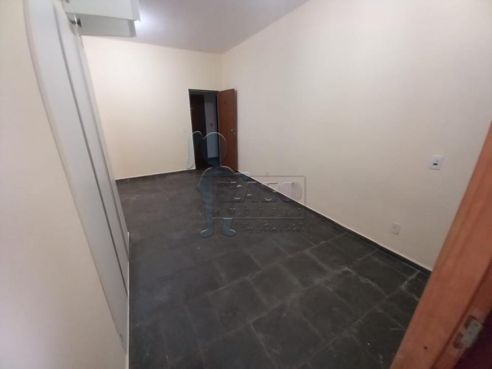 Alugar Apartamento / Kitnet em Ribeirão Preto R$ 800,00 - Foto 1
