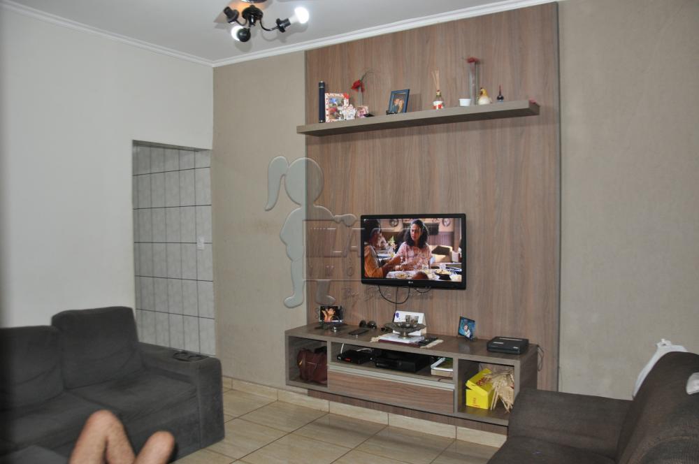 Comprar Casa / Padrão em Ribeirão Preto - Foto 1