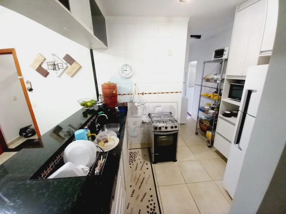 Alugar Apartamento / Padrão em Ribeirão Preto R$ 1.700,00 - Foto 2