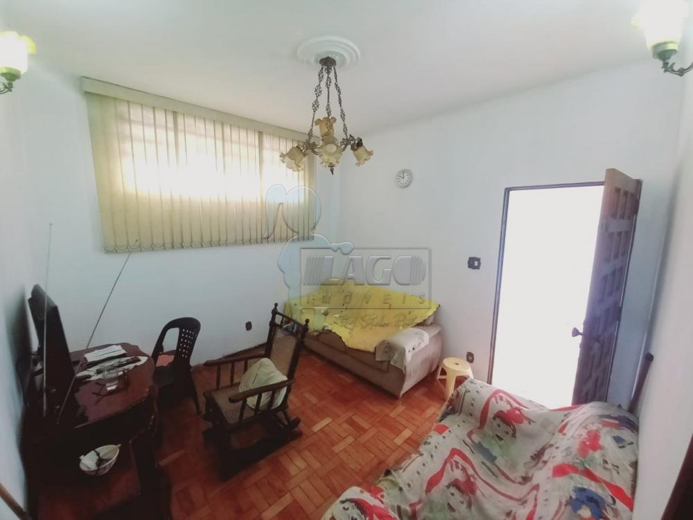 Alugar Casa / Padrão em Ribeirão Preto R$ 850,00 - Foto 1