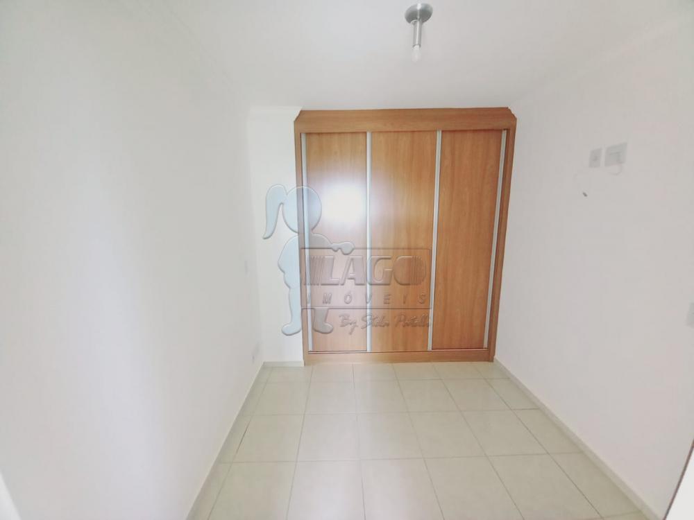 Alugar Apartamento / Padrão em Ribeirão Preto R$ 1.300,00 - Foto 4