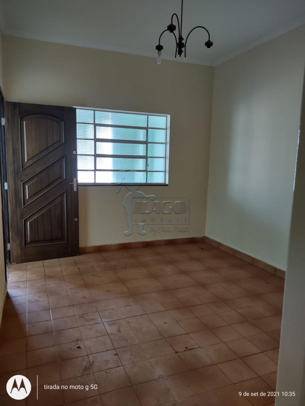 Alugar Casa / Padrão em Ribeirão Preto R$ 1.200,00 - Foto 1