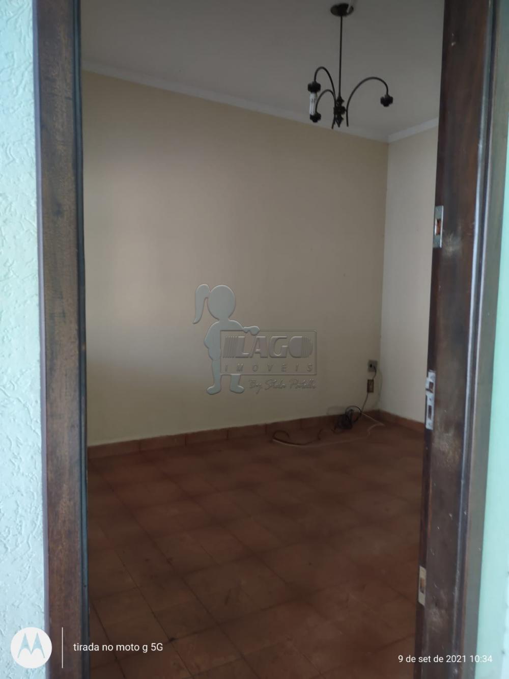 Alugar Casa / Padrão em Ribeirão Preto R$ 1.200,00 - Foto 2