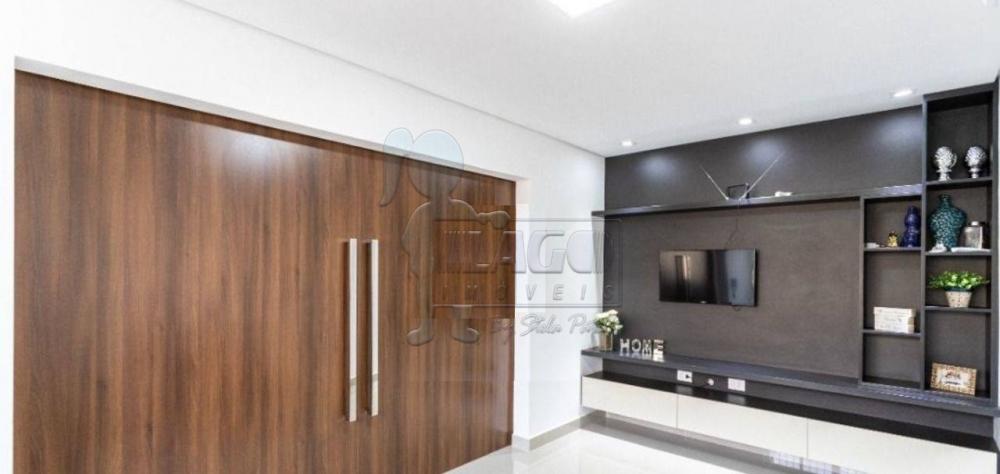 Comprar Casa / Padrão em Ribeirão Preto R$ 900.000,00 - Foto 1